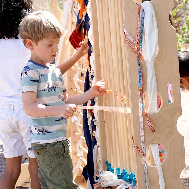 Weaving Wall - Image 7