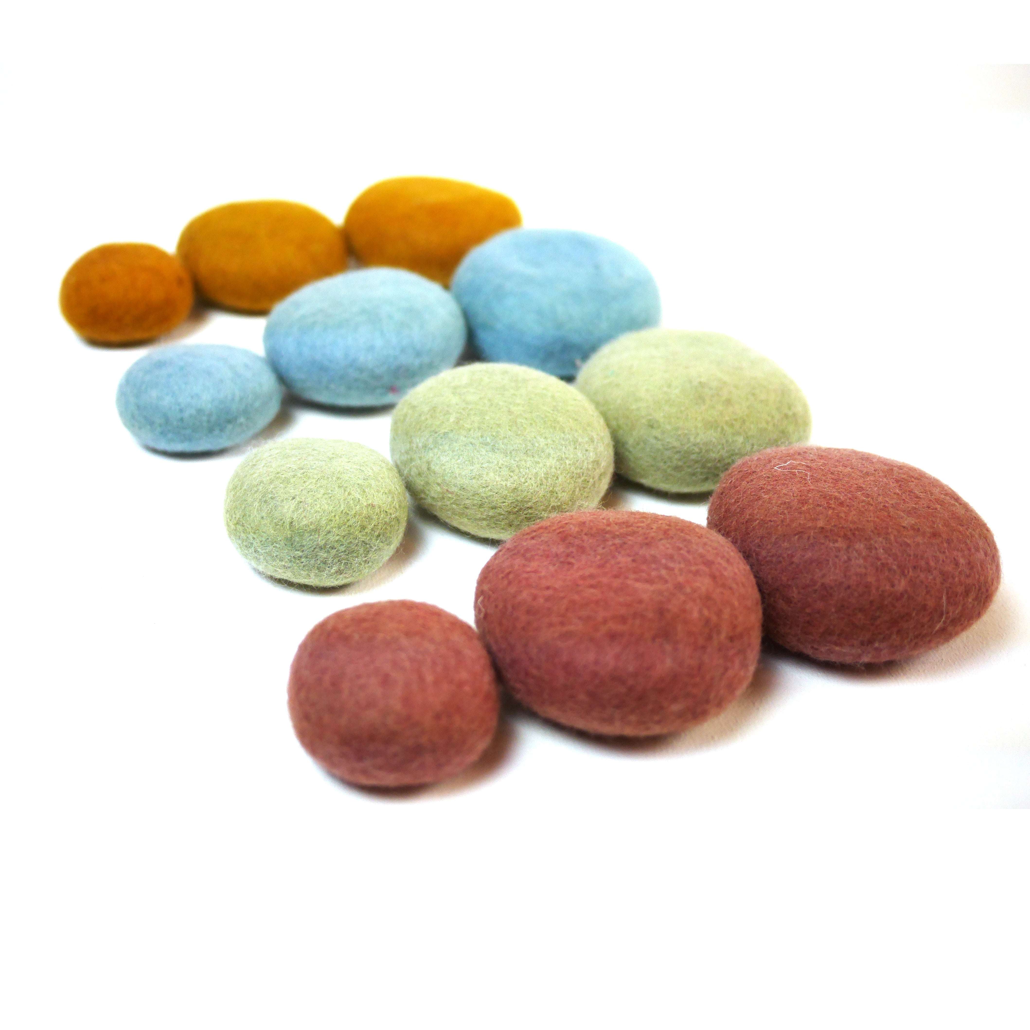 Wool Stacking Pebbles Earth Colors Set - Image 2