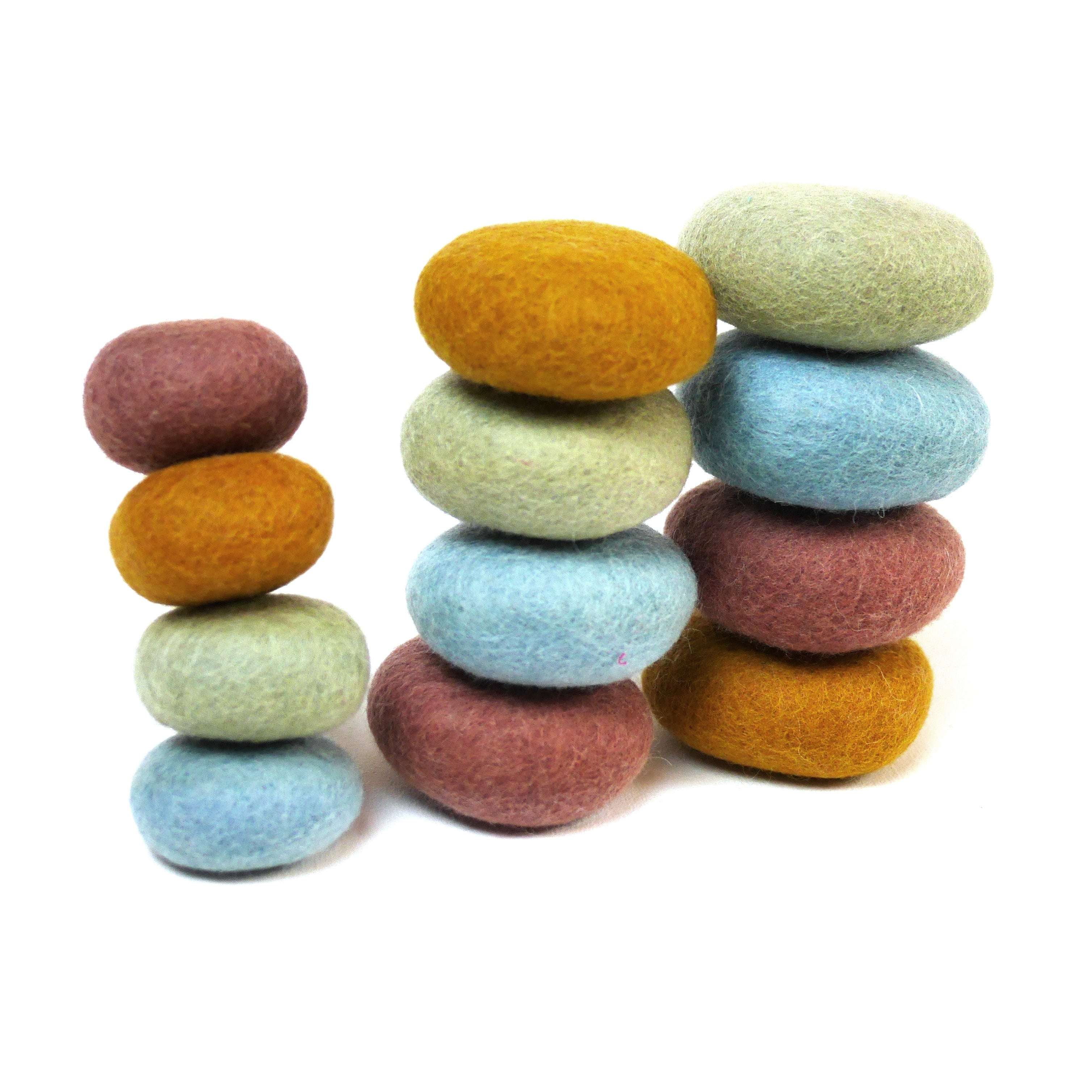 Wool Stacking Pebbles Earth Colors Set - Image 4